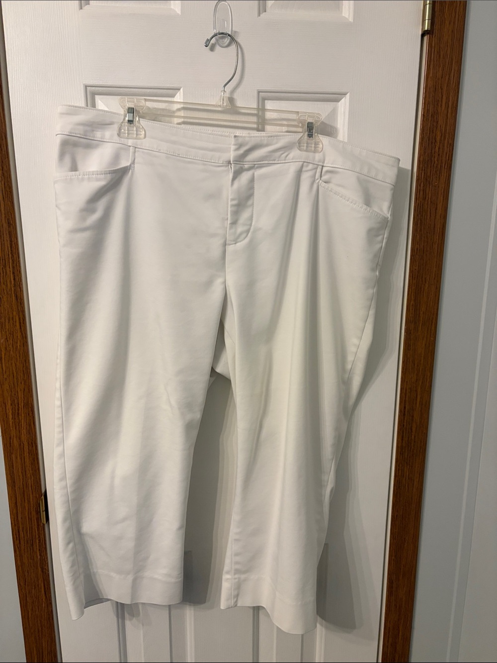 Chaps White Stretch Cropped Jeans